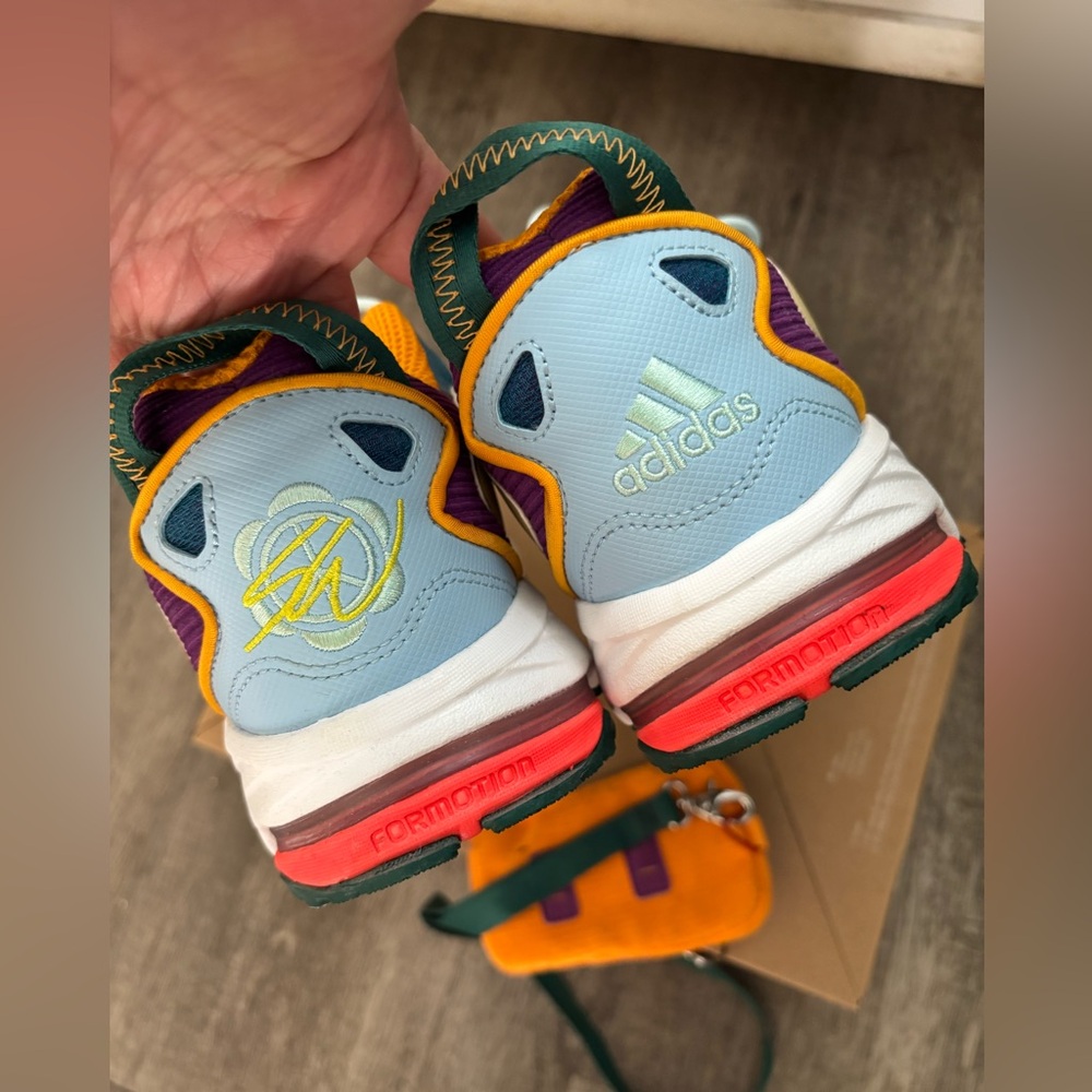 Adidas X Sean Wotherspoon X Disney Superturf Adventure Sneakers 10 - Picture 5 of 14